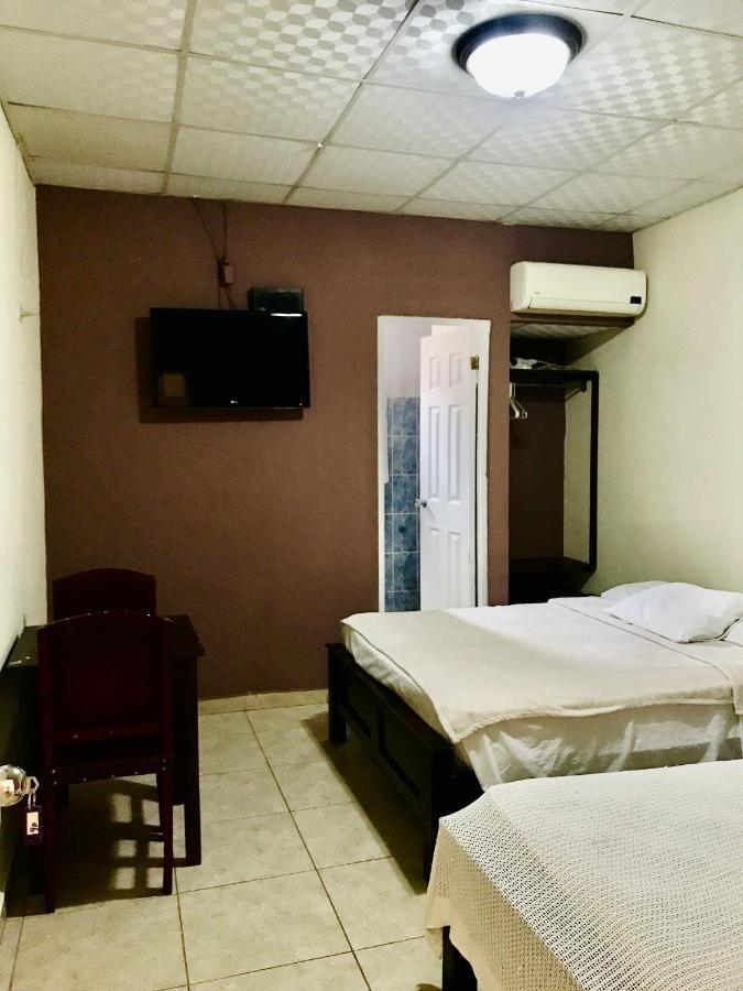 Black Lion Inn Santiago Dış mekan fotoğraf