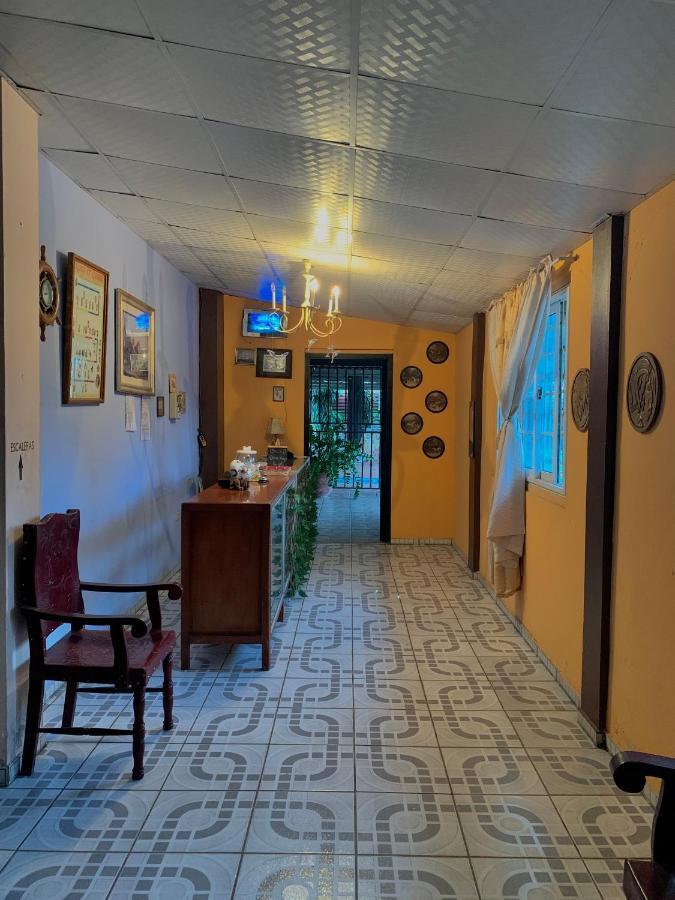 Black Lion Inn Santiago Dış mekan fotoğraf