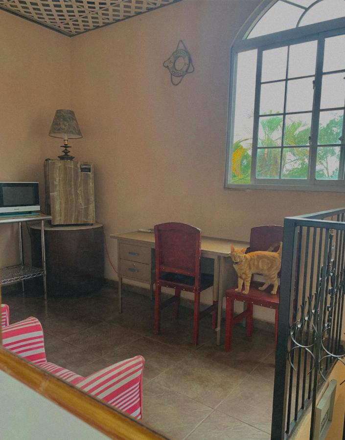 Black Lion Inn Santiago Dış mekan fotoğraf